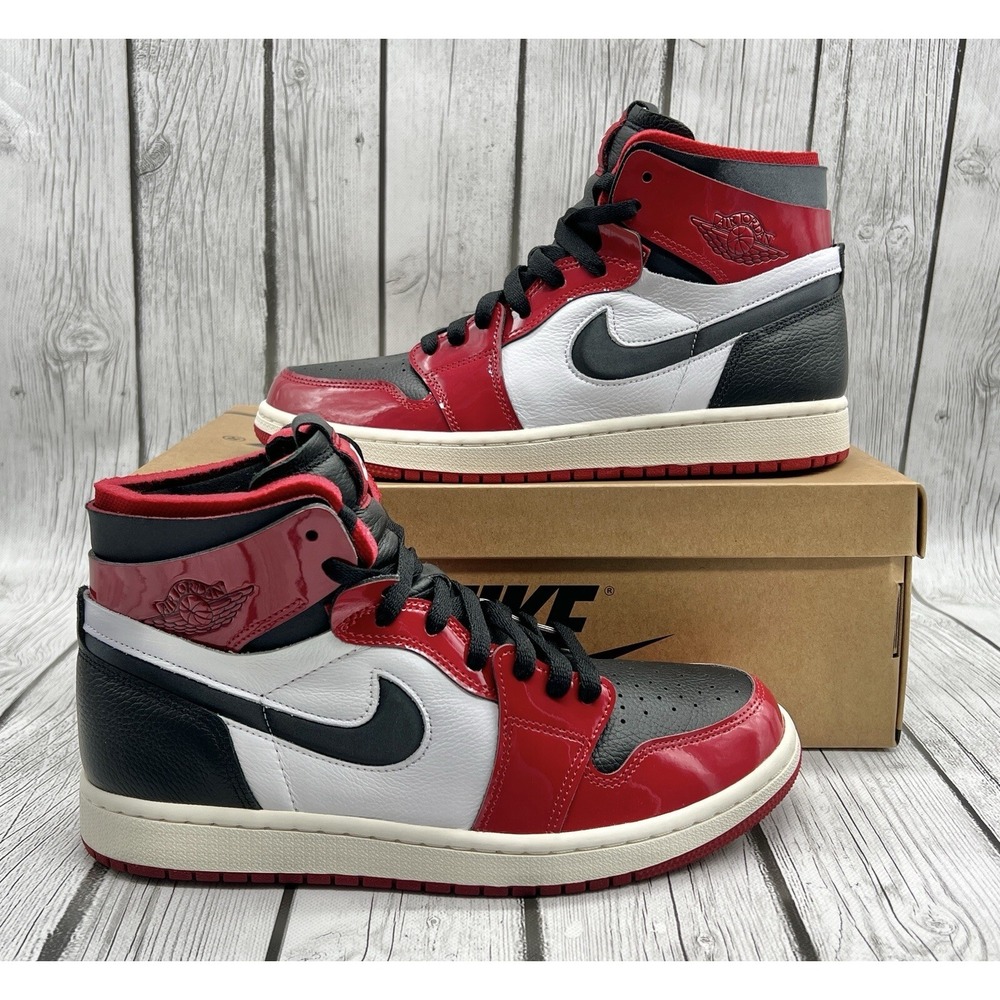Nike Women's Air Jordan 1 High Zoom Comfort Chicago Bulls Size 9.5 CT0979‑610